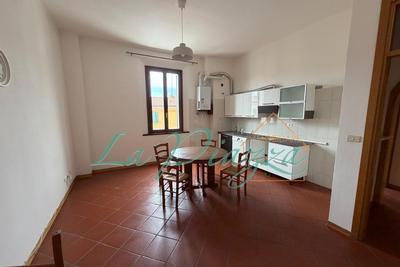 Appartamento in vendita in Via Emilia Interna 158