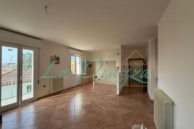 Appartamento in vendita in Via Nino Bixio,13